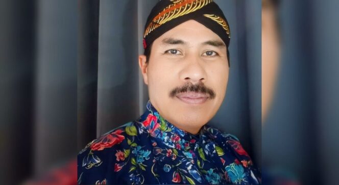 
					MENINGGAL: Almarhum Ketua Fraksi Partai Nasdem DPRD Kabupaten Probolinggo, Sugito. (foto: Istimewa).