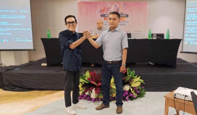 
					TERPILIH: Yatimul Ainun dan Amir Tejo dipercaya sebagai Ketua dan Sekretaris AMSI Jatim periode 2024-2028. (foto: AMSI Jatim).