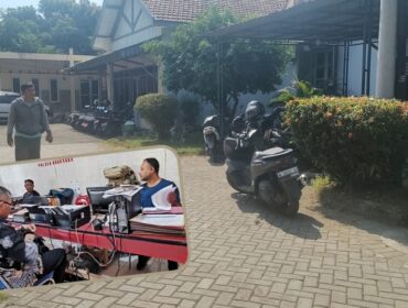 KEMALINGAN: Suasana kantor PUPR Kab. Probolinggo. Insert: Novie Surachmad saat memberikan keterangan di Mapolsek Kraksaan, Kamis (19/9/2024) sore. (foto: Ali Ya'lu).
