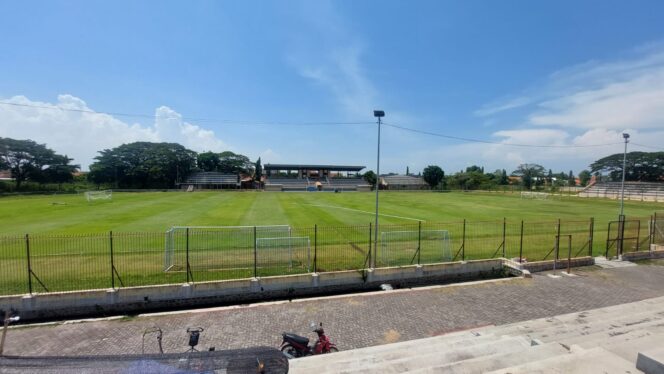 
					STERIL: Kampanye  Pilkada Serentak 2024 tidak boleh digelar di Stadion Bayuangga Kota Probolinggo. (foto: Hafiz Rozani).