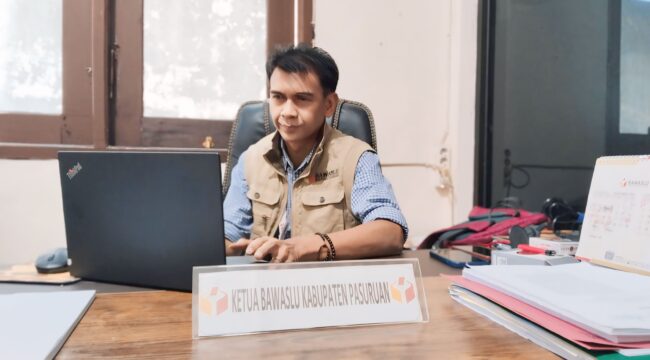 Ketua Bawaslu Kabupaten Pasuruan, Arie Yoenianto