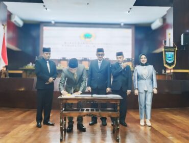 Suasana rapat paripurna di gedung DPRD Kabupaten Probolinggo, Kamis (21/11/2024).