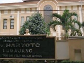 Rumah Sakit RSUD Haryoto Lumajang.