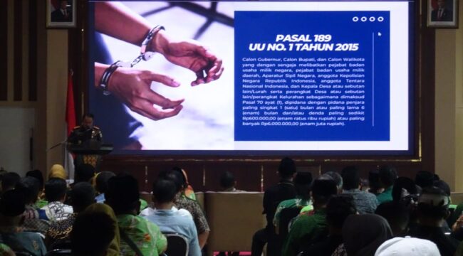 Ratusan Kades di Kabupaten Pasuruan  mendapatkan pembinaan soal netralitas menjelang Pilkada.