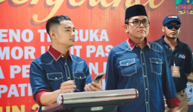 
					TERTINGGAL: Pasangan Calon Bupati Probolinggo, Zulmi Noor Hasani - Abd. Rasit. (foto: dok).
