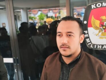 Ketua Komisi Pemilihan Umum (KPU) Lumajang, Henariza Febriadmadja. (foto: Asmadi)
