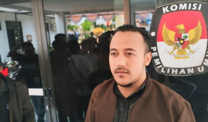 
					Ketua Komisi Pemilihan Umum (KPU) Lumajang, Henariza Febriadmadja. (foto: Asmadi)
