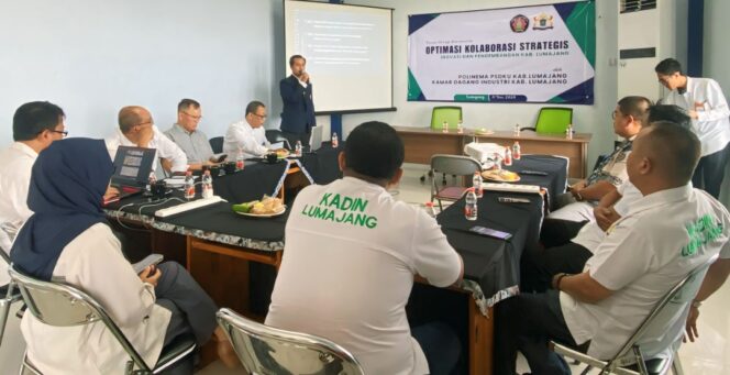 
					Pertemuan Kadin Lumajang dengan Polinema. (Foto: Istimewa).
