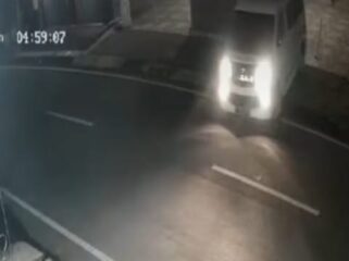 Tangkapan layar rekaman CCTV.