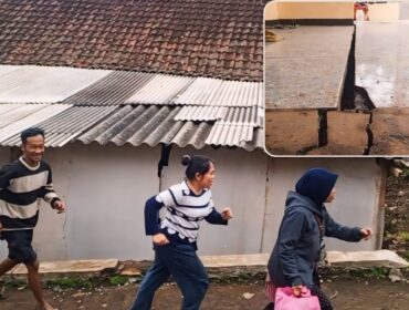 PANIK:  Warga Desa Cowek, Kec. Purwodadi, Kab. Pasuruan, lari berhamburan menuju lokasi pengungsian. Insert: Keretakan pada rumah warga. (foto: Moh. Rois).