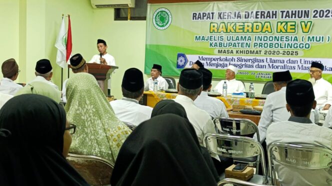 
					RAKERDA: Suasana pelaksanaa Rakerda V MUI Kabupaten Probolinggo. (foto: Ali Ya'lu).
