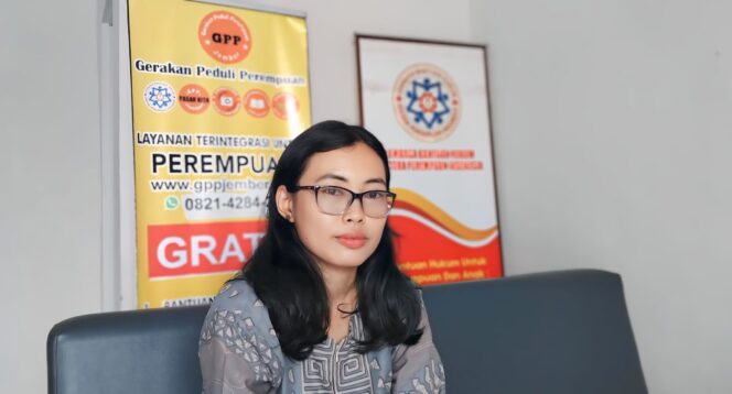 
					Ketua Lembaga Badan Hukum (LBH) Jentera Perempuan Jember, Fitriyah Fajarwati. (foto: M. Abd. Rozak Mubarok).