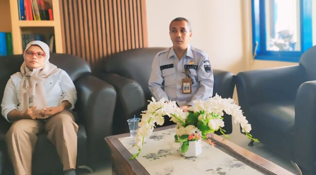 Kepala Dinas Pemberdayaan Perempuan, Perlindungan Anak, dan Keluarga Berencana (DP3AKB) Kabupaten Jember, Poerwahjoedi. (foto: M. Abd. Rozak Mubarok).
