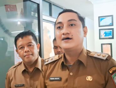 Wabup Lumajang Yudha Adji Kusuma saat pertama kali ngantor di Pemkab Lumajang.