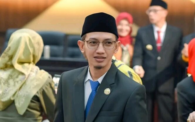 
					Wakil Ketua DPRD Jember, Dedy Dwi Setiawan (foto: FB Dedy Dwi Setiawan) 
