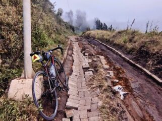 Postingan Facebook Bupati Lumajang.